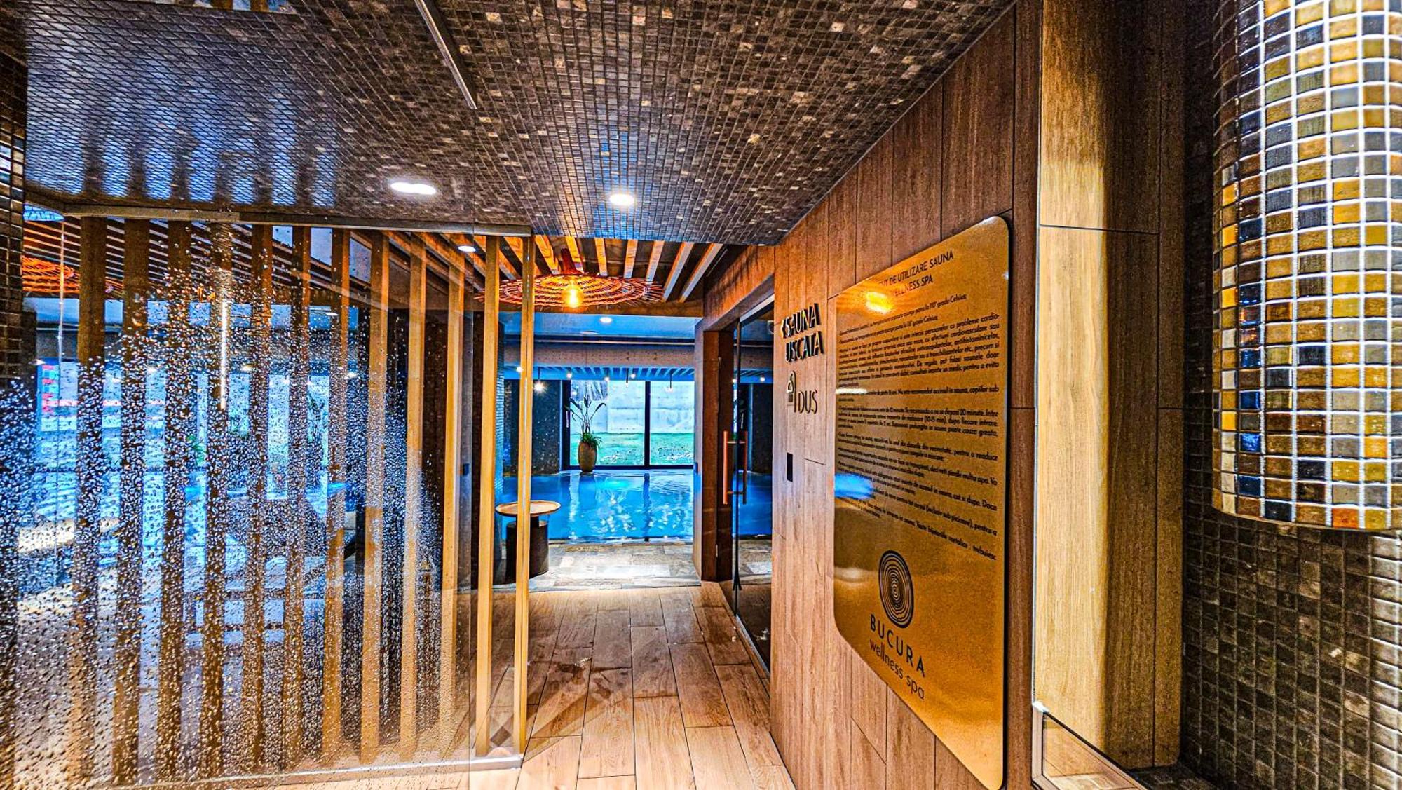 Hotel Bucura Calimanesti Exterior foto